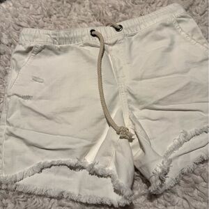 Aerie NWOT White Frayed Hem Shorts